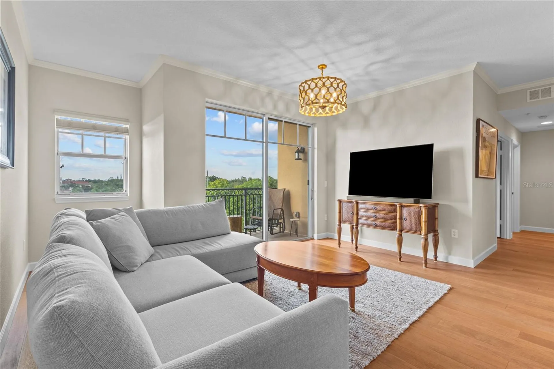 1064 N Tamiami Trail Sarasota FL 34236