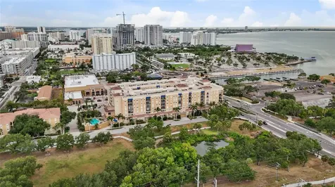 1064 N Tamiami Trail Sarasota FL 34236