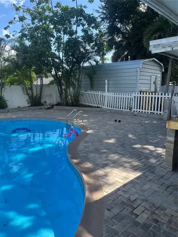 8015 Jackson Spring Tampa FL 33615