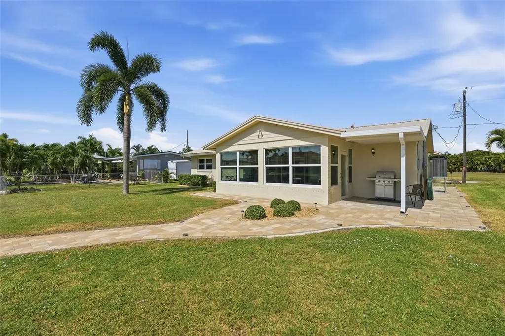 4310 Palm Drive Punta Gorda FL 33950