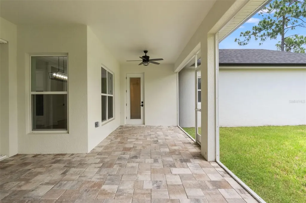 8090 Nordica Road Weeki Wachee FL 34613