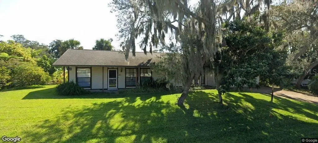 136 Flamingo Road Edgewater FL 32141