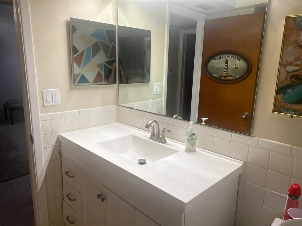 5155 9th Avenue N St Petersburg FL 33710