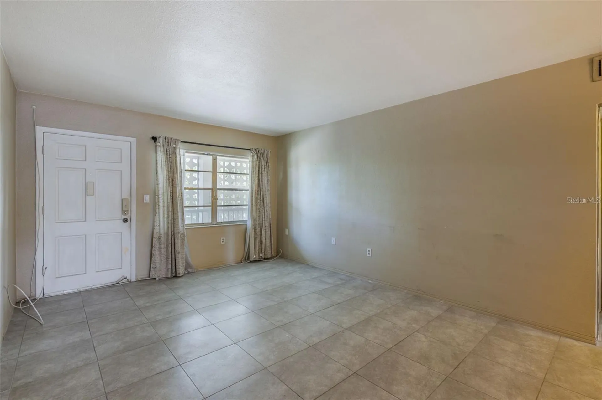 5155 9th Avenue N St Petersburg FL 33710