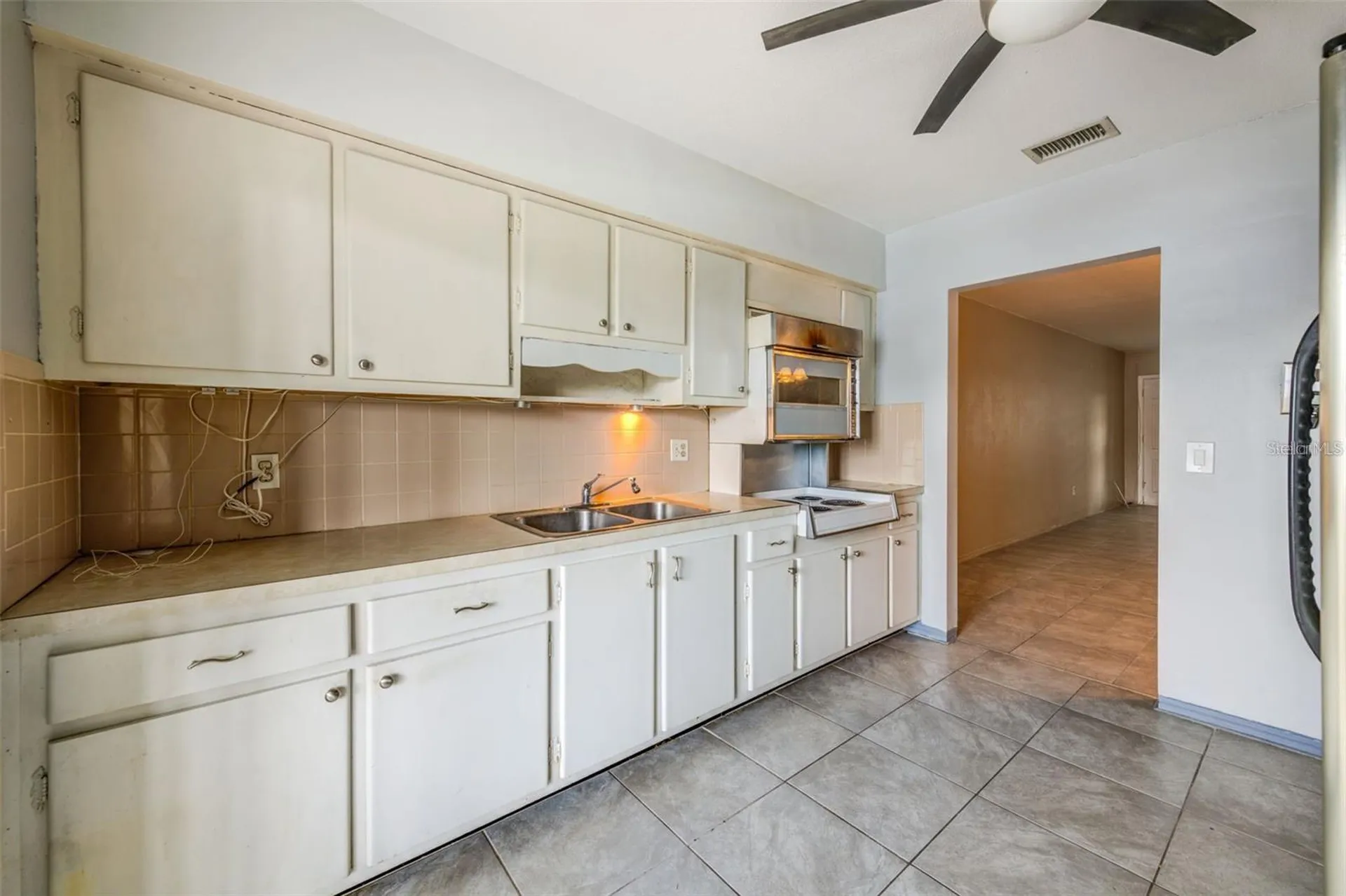 5155 9th Avenue N St Petersburg FL 33710