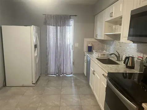 5155 9th Avenue N St Petersburg FL 33710