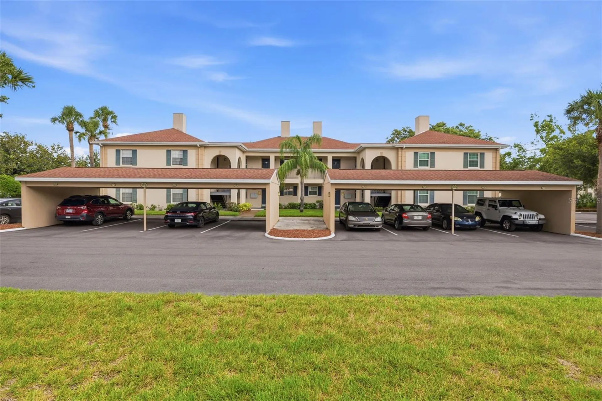 10316 Club Circle Tampa FL 33618