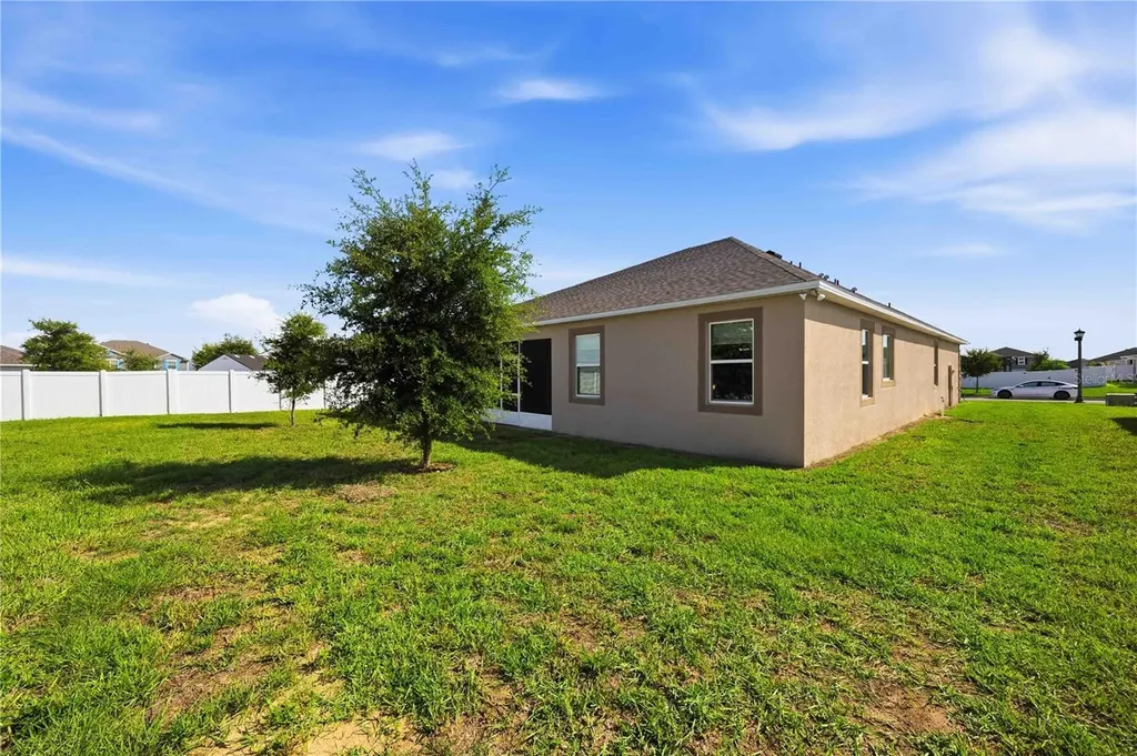 925 Fieldstone Way Haines City FL 33844