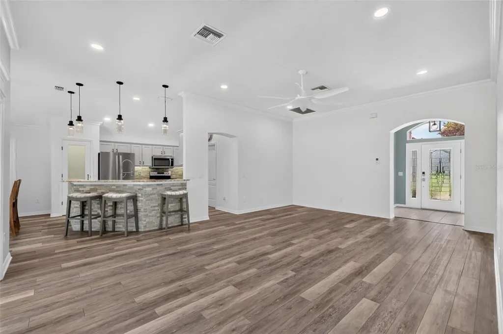 522 Loma Paseo Drive The Villages FL 32159