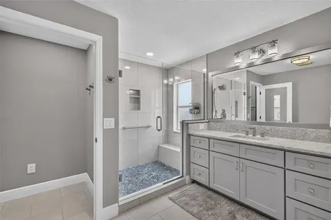 522 Loma Paseo Drive The Villages FL 32159
