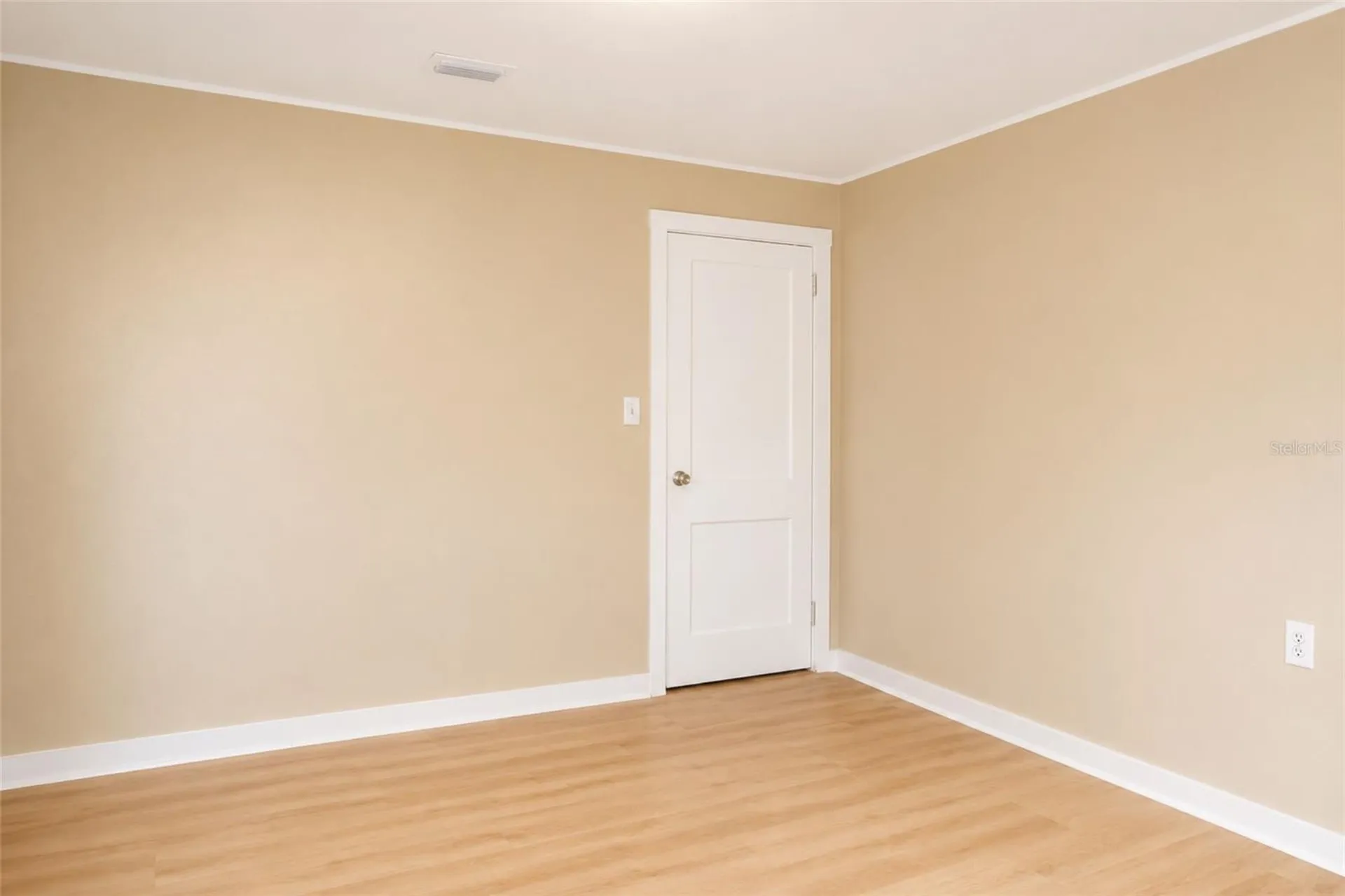 38443 6th Avenue Zephyrhills FL 33542