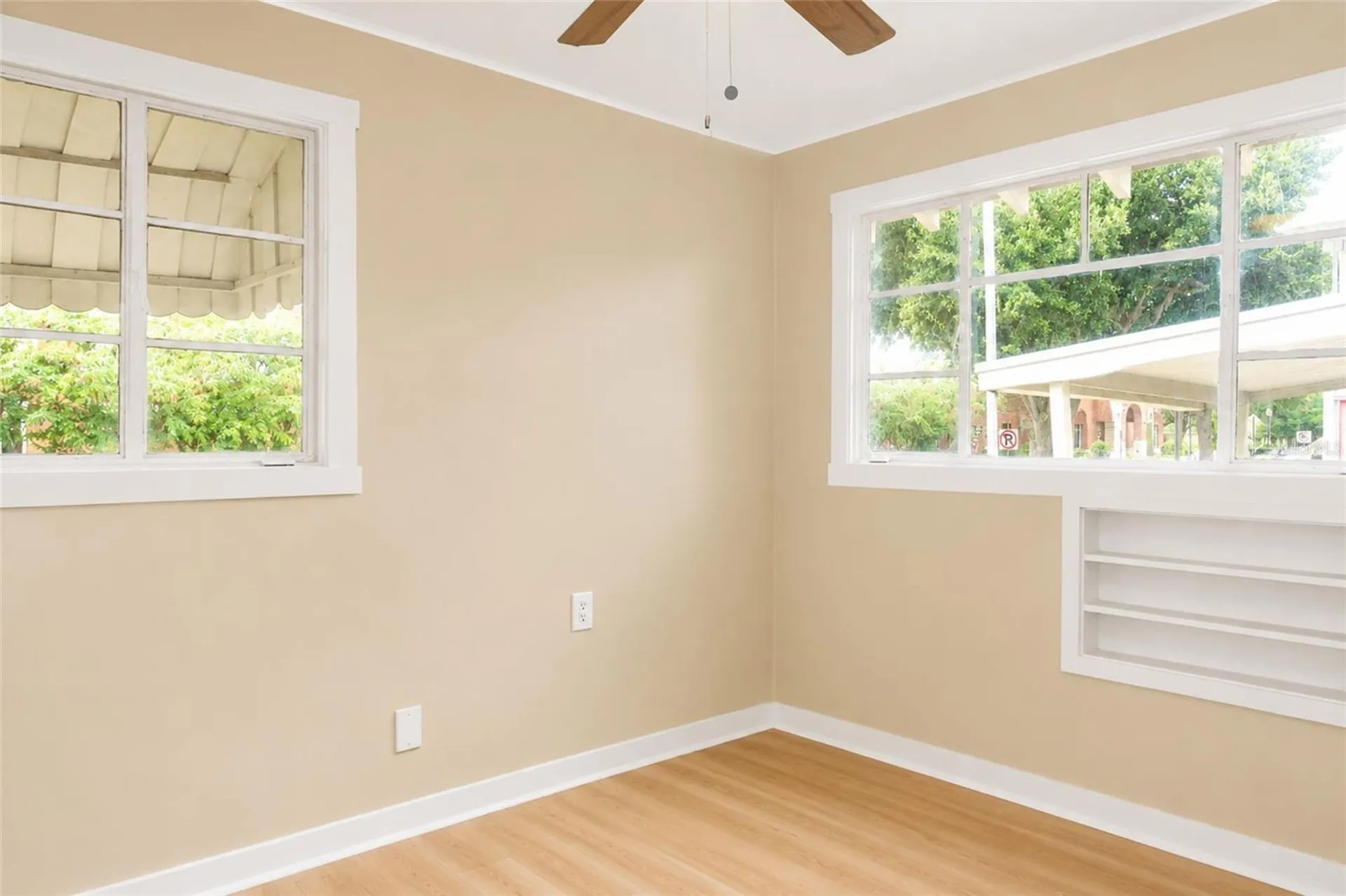 38443 6th Avenue Zephyrhills FL 33542