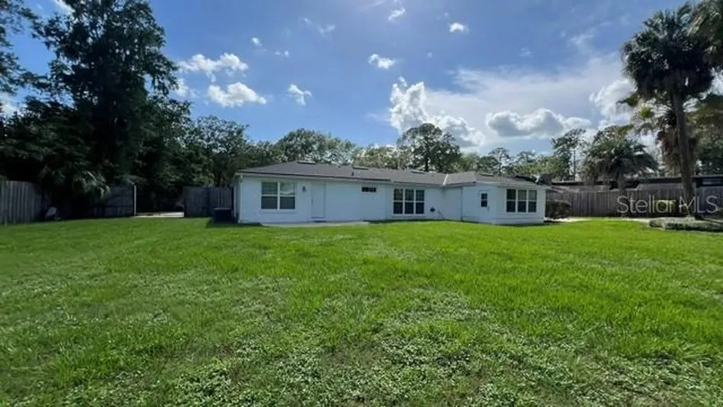 1117 NW 51st Terrace Gainesville FL 32605