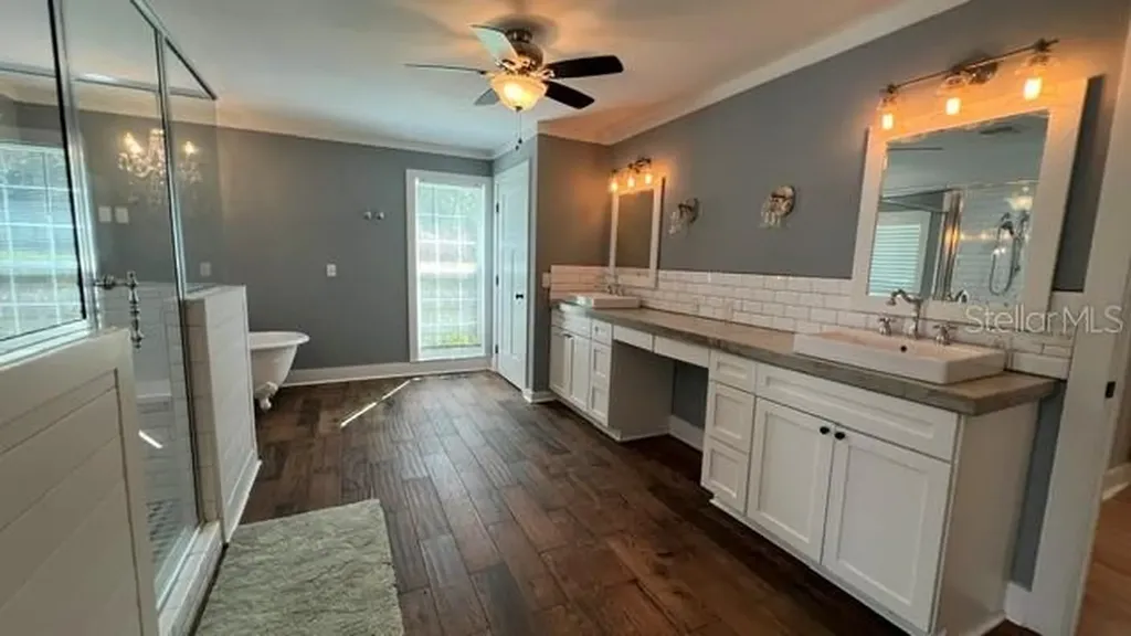 1117 NW 51st Terrace Gainesville FL 32605