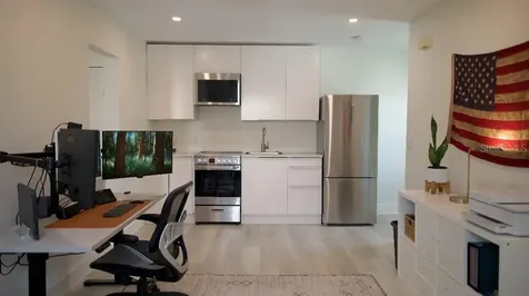 311 Reeves Street Kissimmee FL 34747