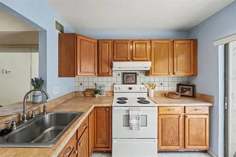 2095 Sunset Point Road Clearwater FL 33765