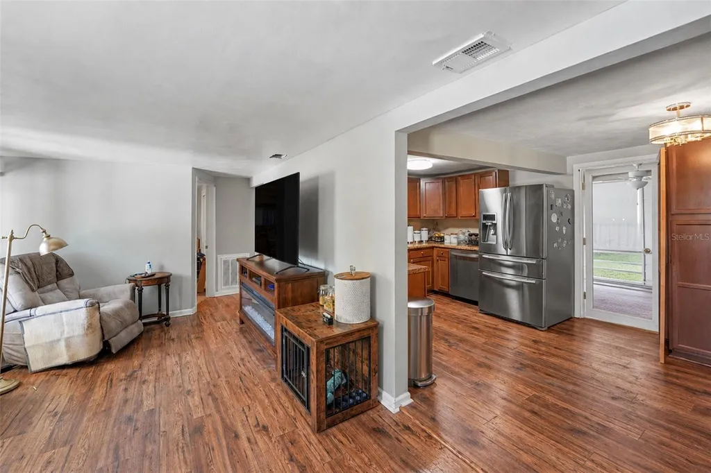 4540 53rd Avenue N St Petersburg FL 33714