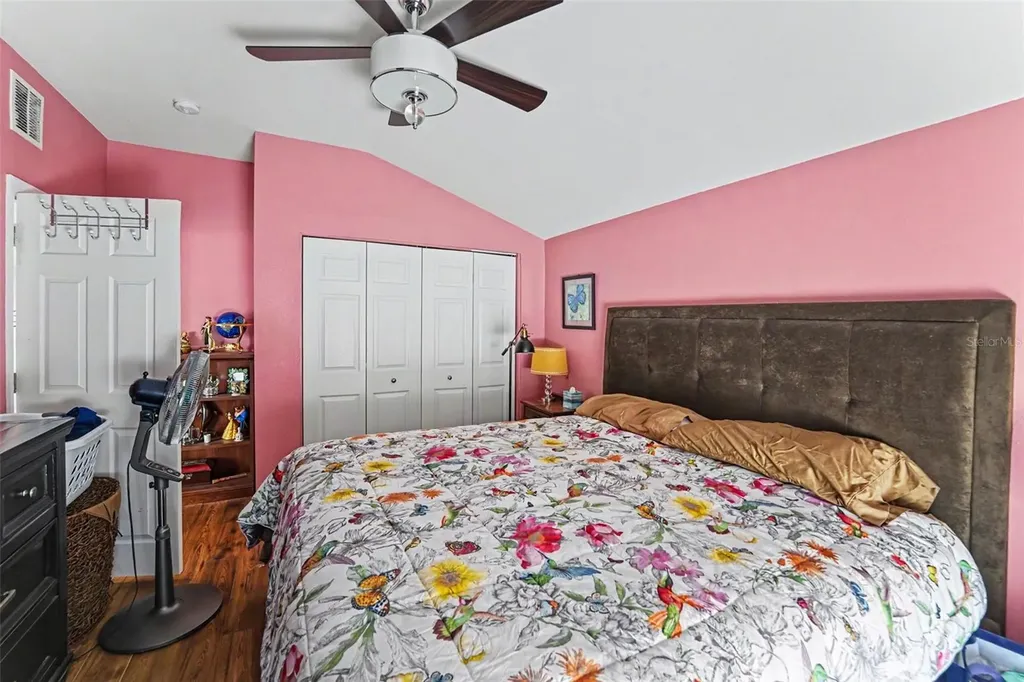 4540 53rd Avenue N St Petersburg FL 33714