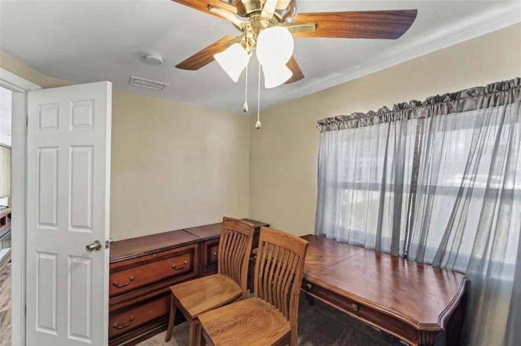4540 53rd Avenue N St Petersburg FL 33714
