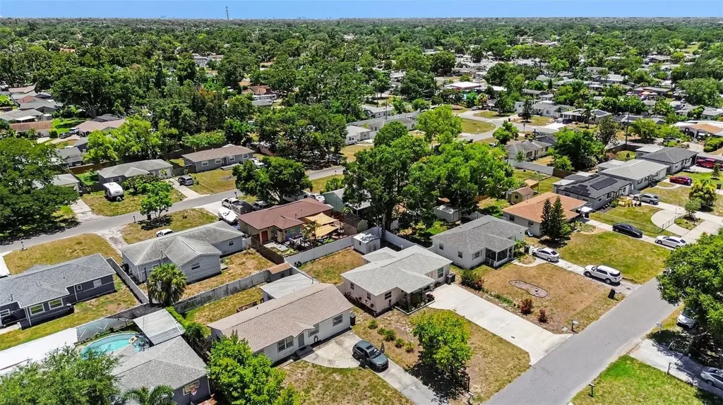 4540 53rd Avenue N St Petersburg FL 33714