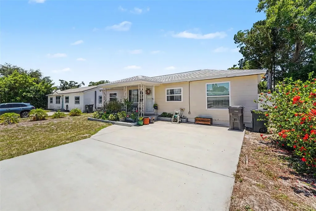 4540 53rd Avenue N St Petersburg FL 33714