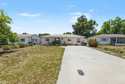4540 53rd Avenue N St Petersburg FL 33714