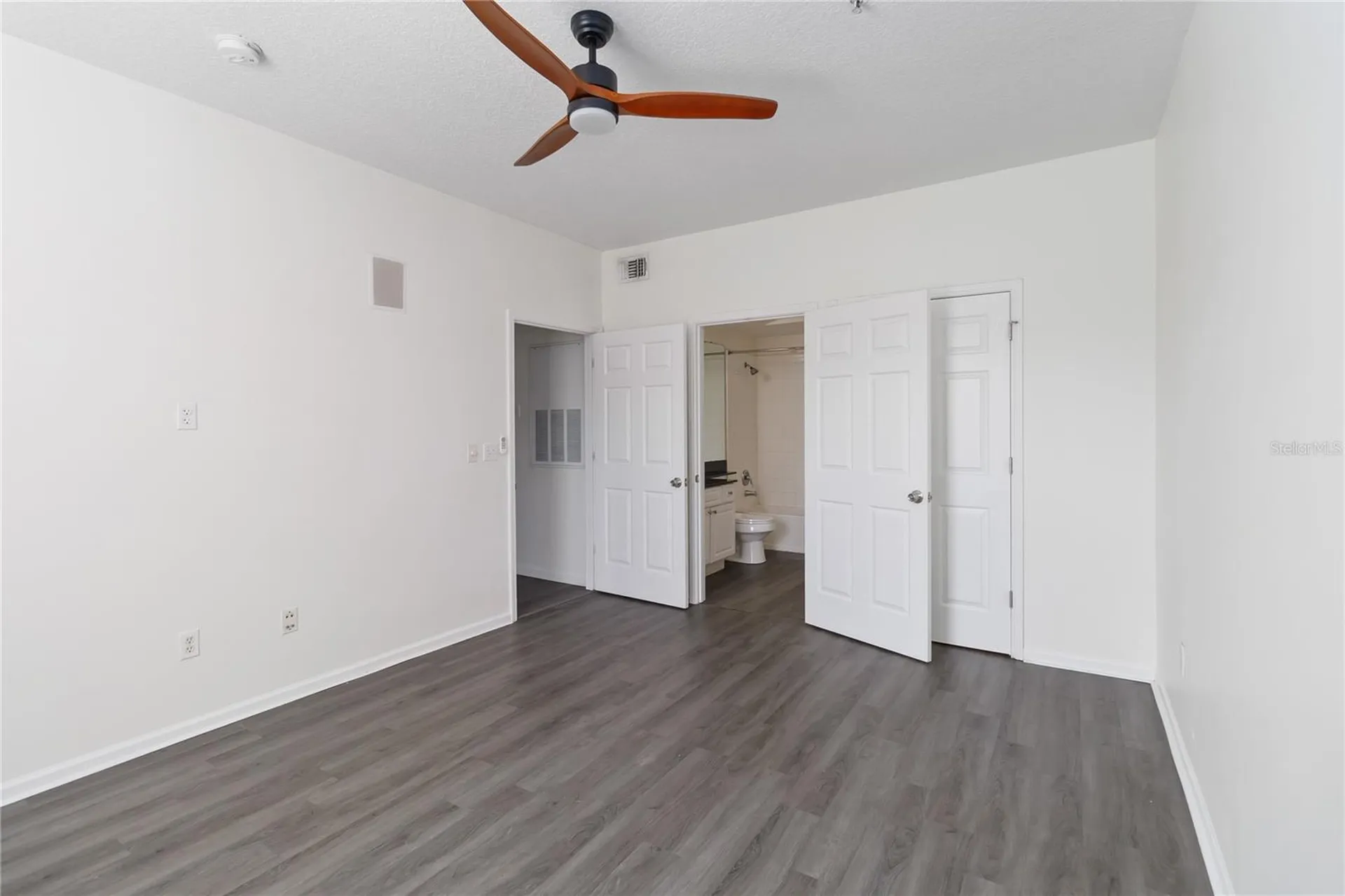 14316 Fredricksburg Drive Orlando FL 32837