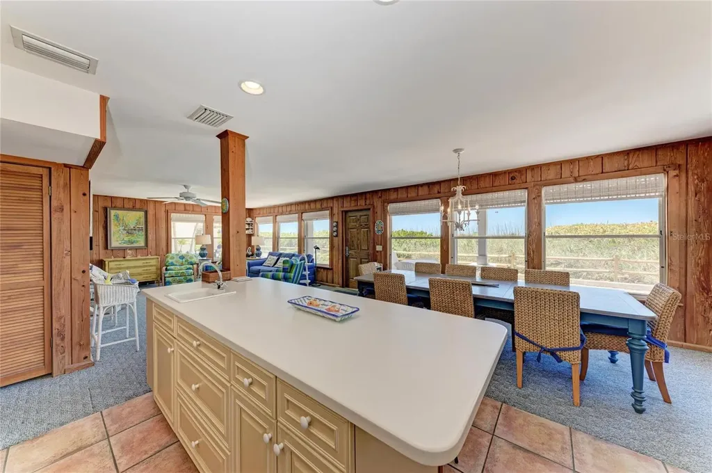 102 Palmetto Avenue Anna Maria FL 34216