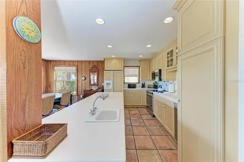 102 Palmetto Avenue Anna Maria FL 34216
