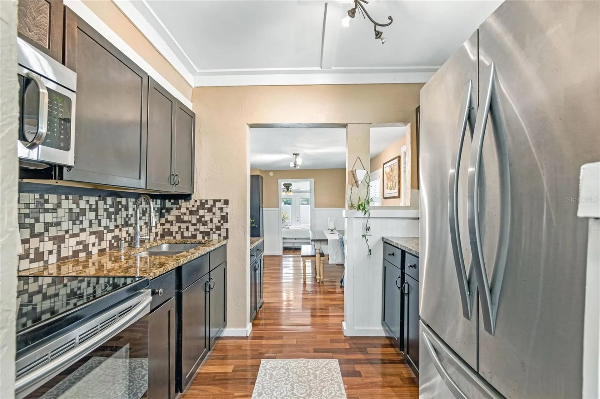 4601 16th Avenue N St Petersburg FL 33713