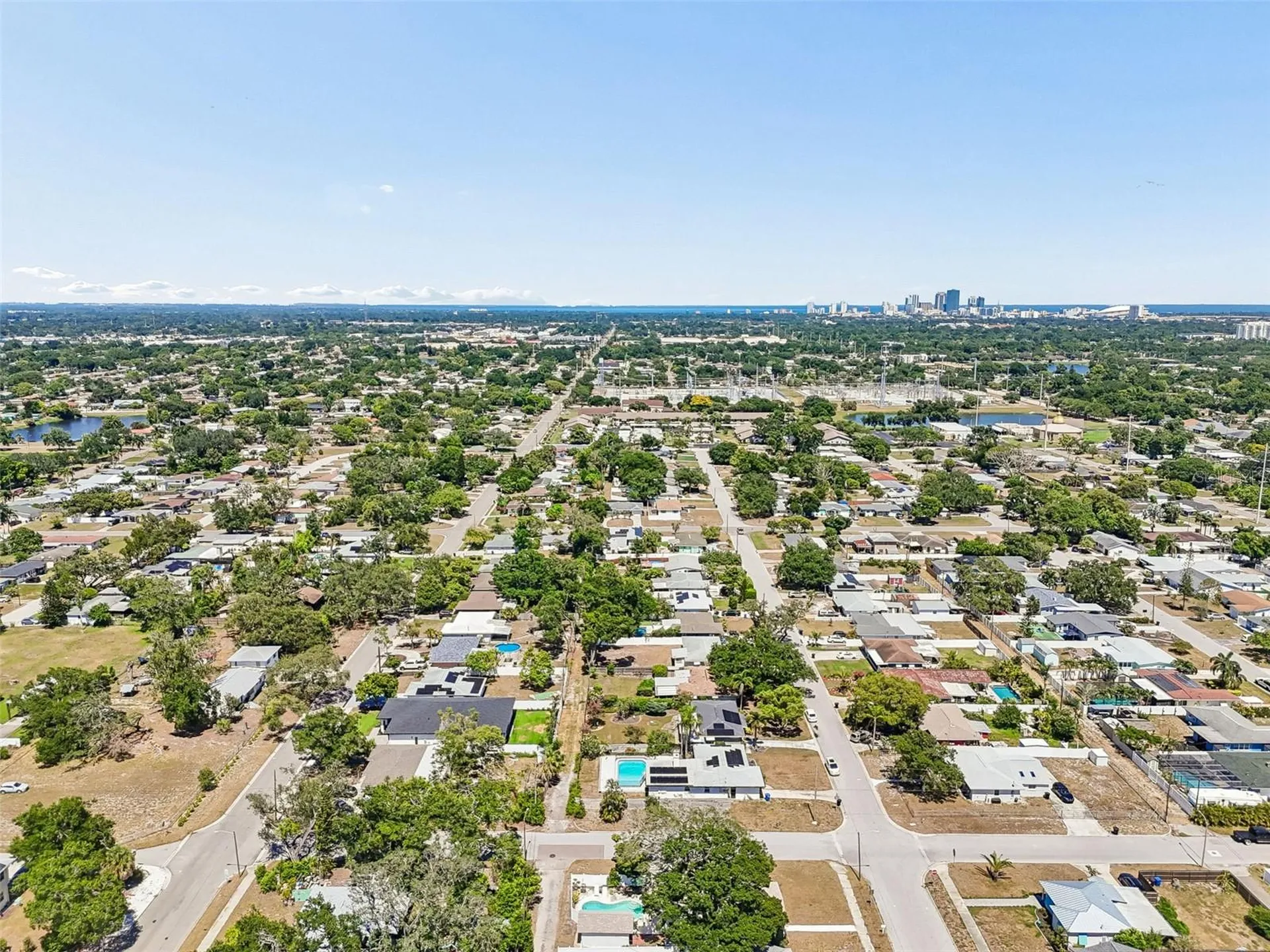 4601 16th Avenue N St Petersburg FL 33713