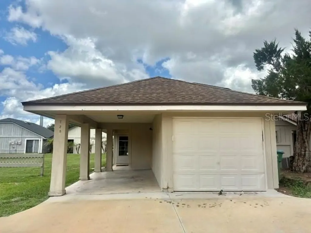 725 Lakeside Drive Winter Springs FL 32708