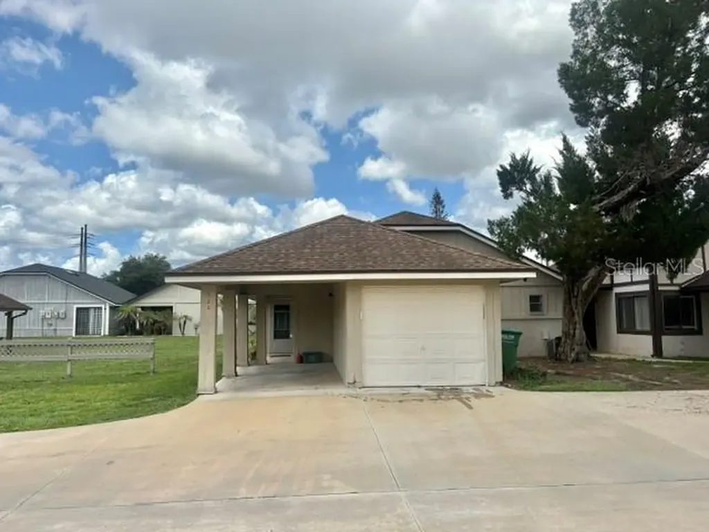 725 Lakeside Drive Winter Springs FL 32708