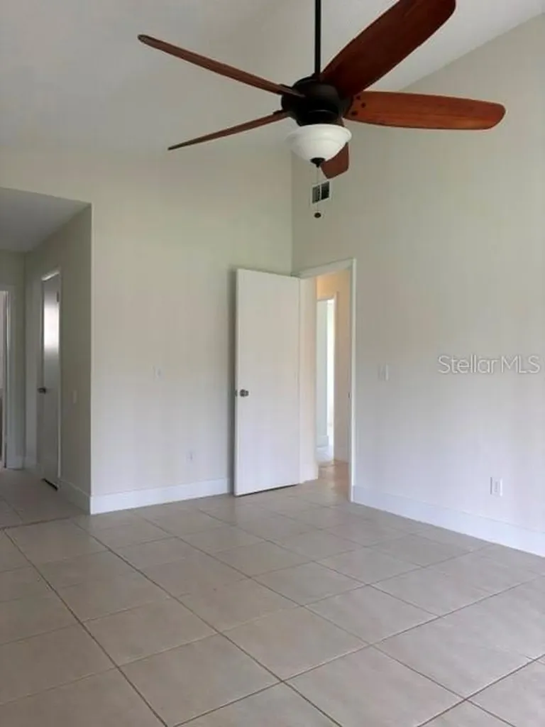 725 Lakeside Drive Winter Springs FL 32708