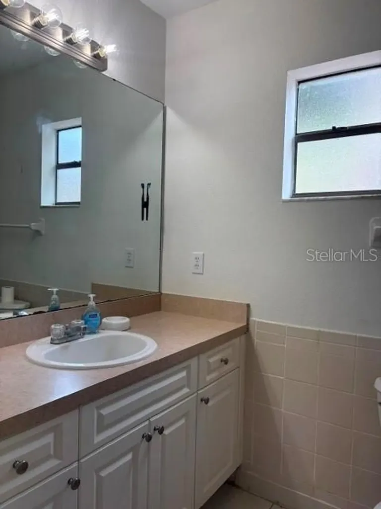 725 Lakeside Drive Winter Springs FL 32708