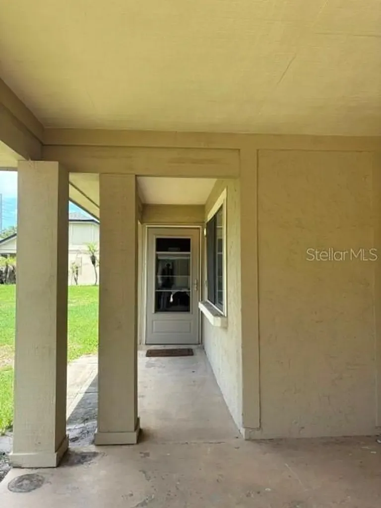 725 Lakeside Drive Winter Springs FL 32708
