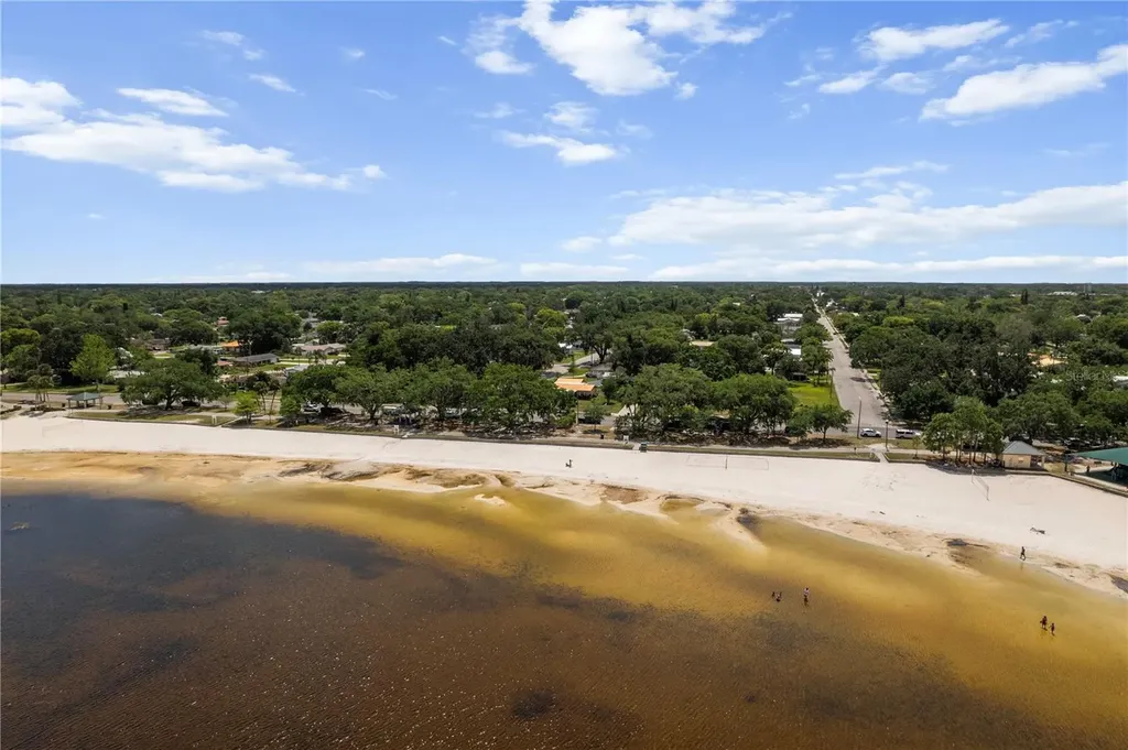 914 Michigan Avenue St Cloud FL 34769