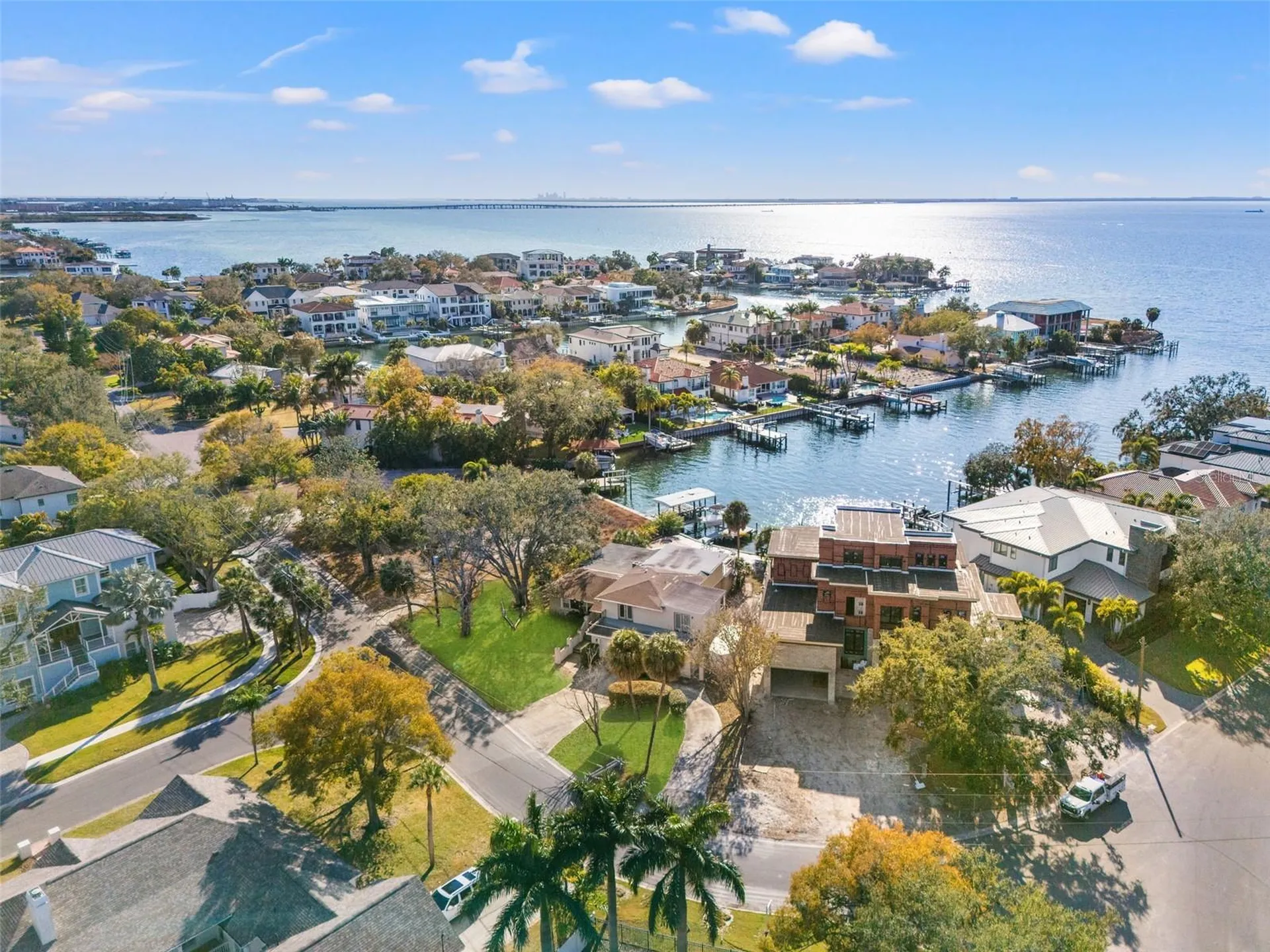 2605 S Beach Drive Tampa FL 33629