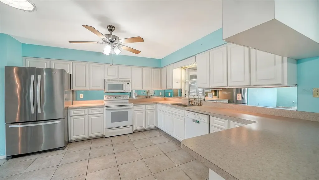 1546 Georgetowne Lane Sarasota FL 34232