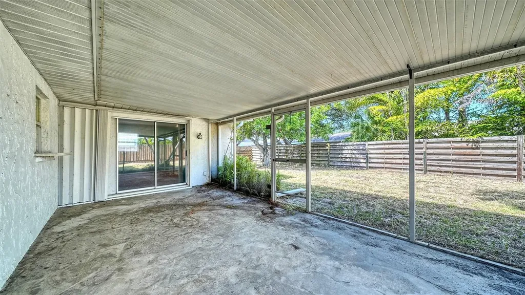1546 Georgetowne Lane Sarasota FL 34232