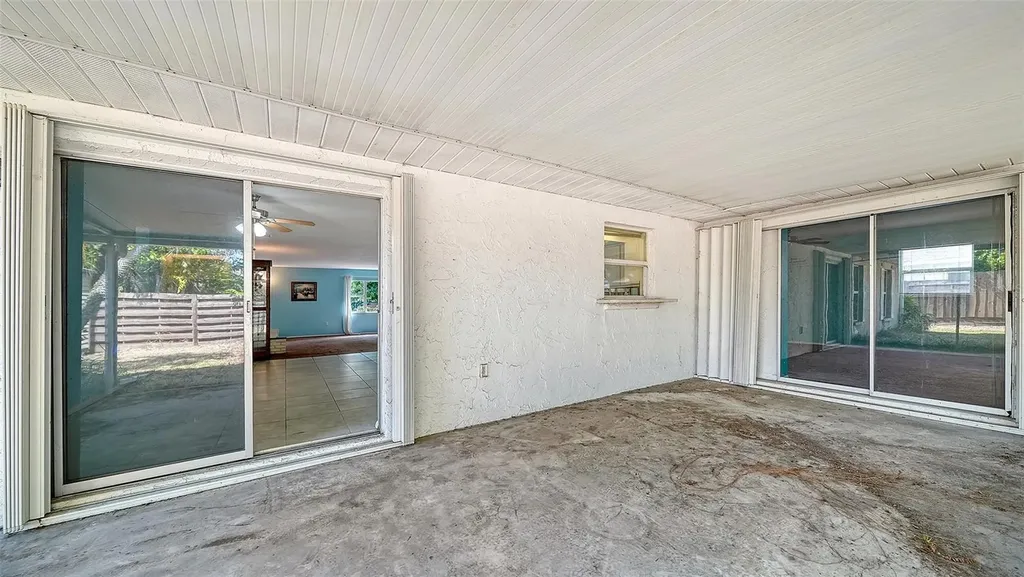1546 Georgetowne Lane Sarasota FL 34232