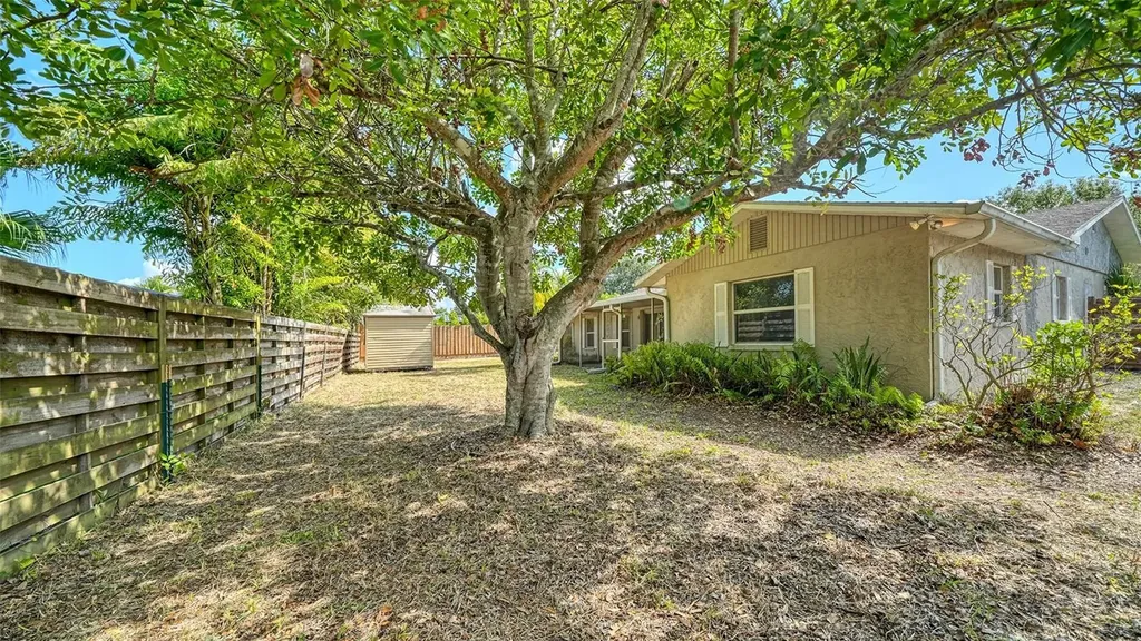 1546 Georgetowne Lane Sarasota FL 34232