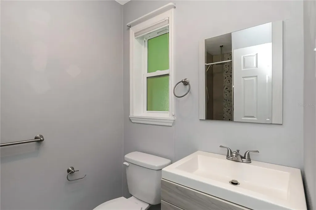 2445 60th Way N St Petersburg FL 33710