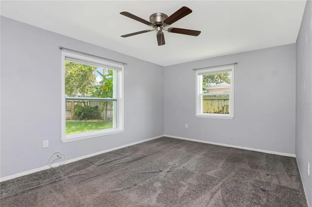 2445 60th Way N St Petersburg FL 33710