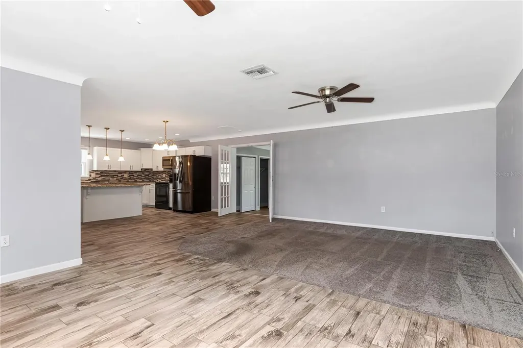 2445 60th Way N St Petersburg FL 33710