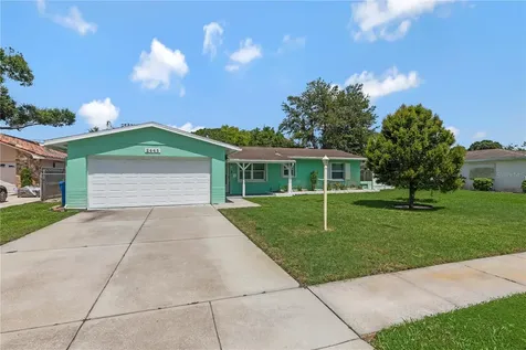 2445 60th Way N St Petersburg FL 33710