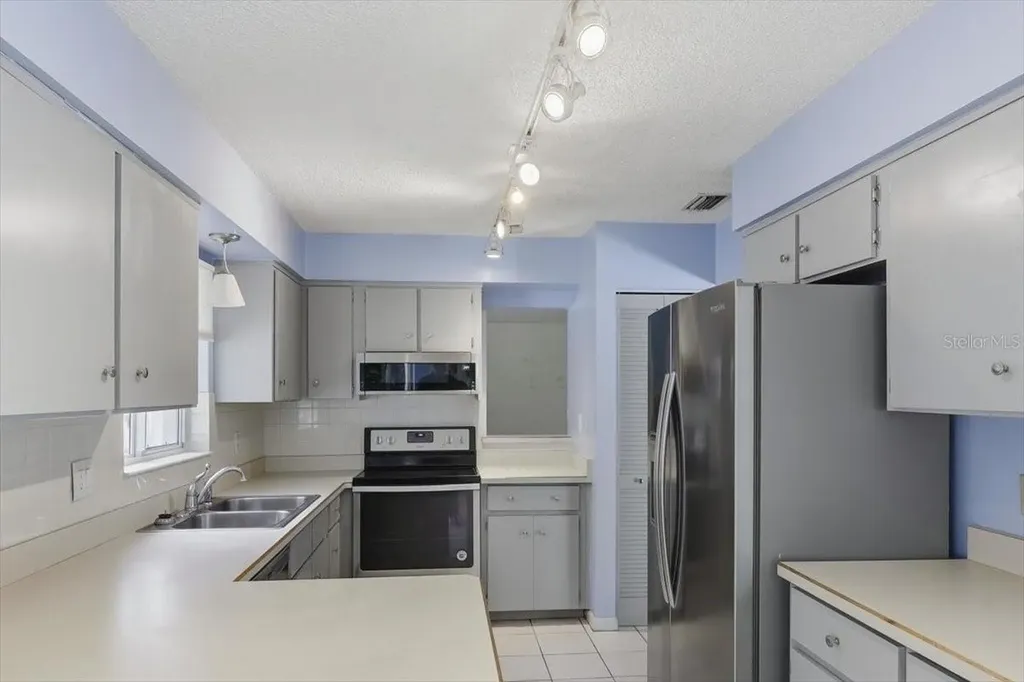 15 Wasserman Drive Palm Coast FL 32164