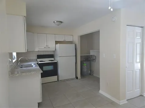800 Highland Avenue N Largo FL 33770