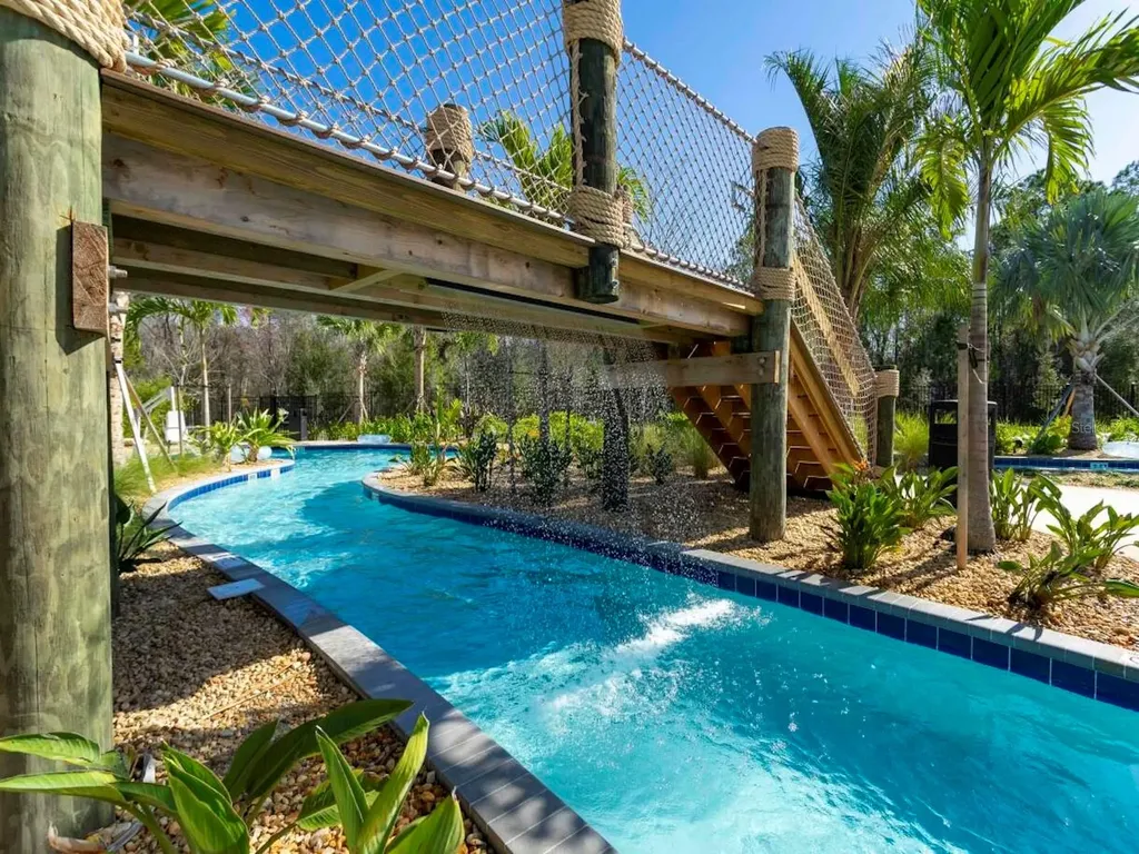 2541 Reading Trail Kissimmee FL 34746