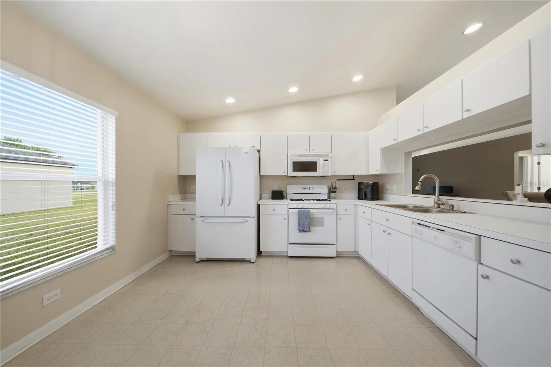 24504 Mistwood Court Lutz FL 33559